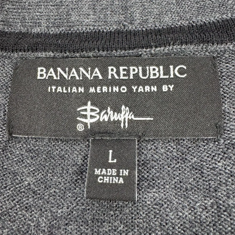Banana Republic Cardigan Sweater Mens Large Gray Merino Wool V Neck Button Front